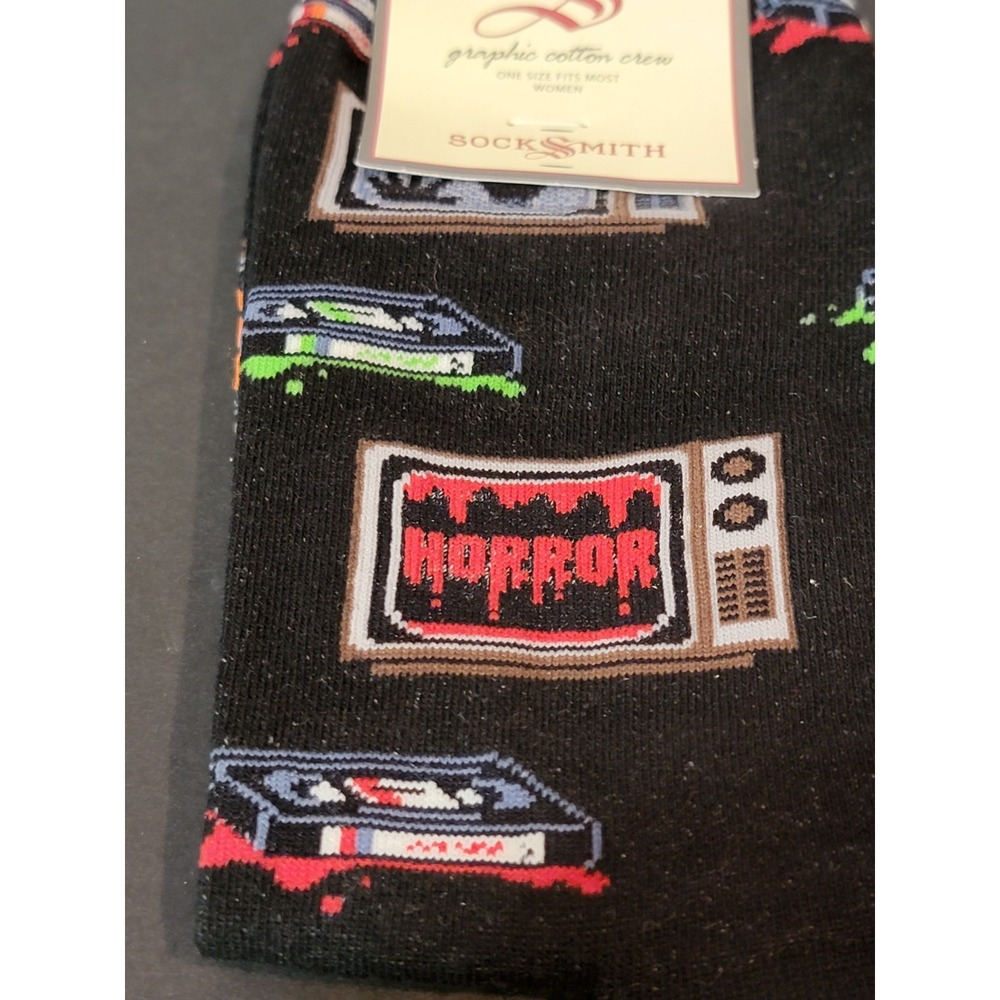 Socksmith VHS Tape Horror Retro Crew Socks Novelty Halloween Women's Size 9-11 - Picture 5 of 5